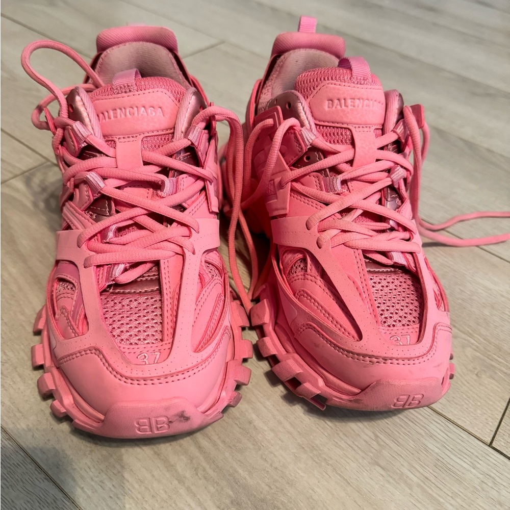 Balenciaga Pink Sneakers - Picture 2 of 3